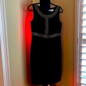 Black dress 6 kasper with gold studs sleeveless